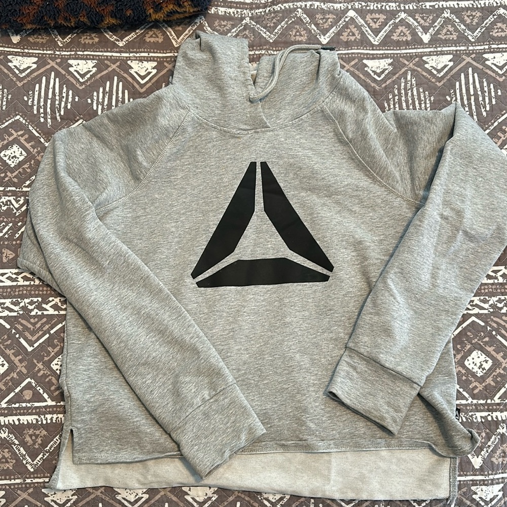 Reebok Cropped Hoodie